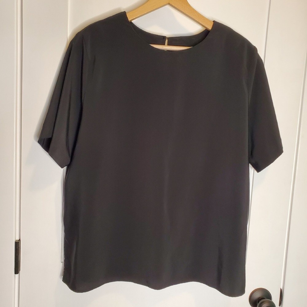 Notations 1X Black Short Sleeve Satin Blouse W/ Shoulder Pads
